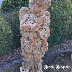Ref. 27 – Antiek Terracotta tuinbeeld Engel foto 1