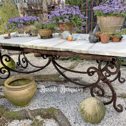 3_Franse_tuintafel_met_vierkante_baren_foto_1